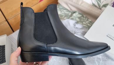 Stivaletti pelle neri