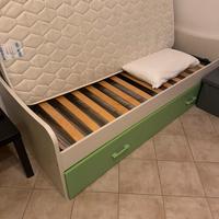Letto singolo con secondo letto a scomparsa