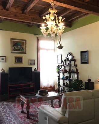 Este centro splendido appartamento su palazzetto d