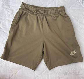 Pantaloncini nike