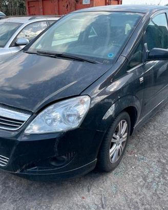 Ricambi usati per Opel Zafira 1.9 TD 2008 Z19DTH