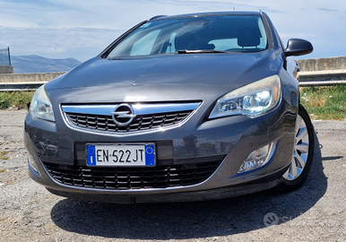 Opel Astra 1.7 Cosmo Tourer