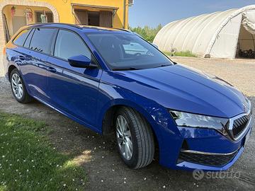 Skoda Octavia Wagon 1.5 executive restyling