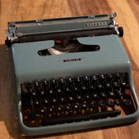Olivetti Lettera 22