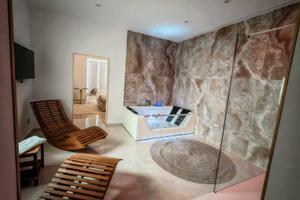 Suite Crystal Home with jacuzzi