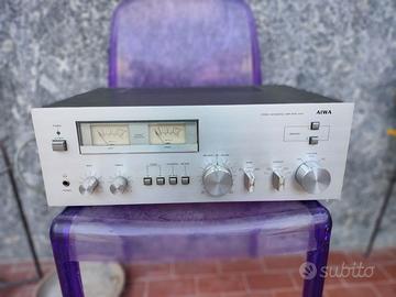 Amplificatore AIWA modello AA 8300
