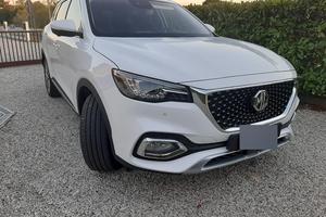 MG EHS plug in Hybrid 