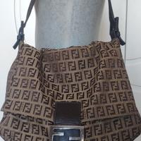 Borsa Fendi Mamma Baguette – Un'Icona di Stile