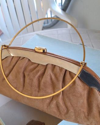 Borsa scamosciato con manici in metallo