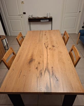 Tavolo in legno noce