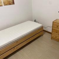 Letto singolo/doppio in legno ikea