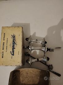 campagnolo mozzi record 