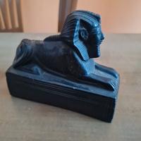 Sfinge in legno