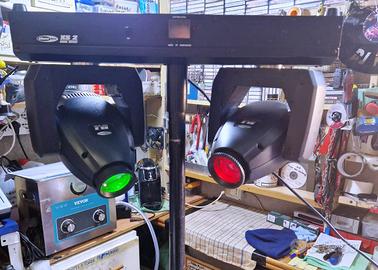 SHOWTEC XS-2 - DOPPIO EFFETTO BEAM