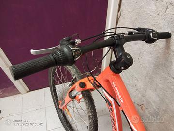 Specialized hotrock 24 pollici