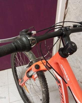 Specialized hotrock 24 pollici