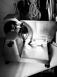affettatrice professionale 