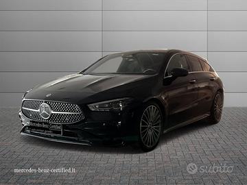 MERCEDES-BENZ CLA Shooting Brake 200 d AMG Line Ad