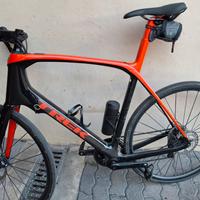 TREK Domane + LT 2022
