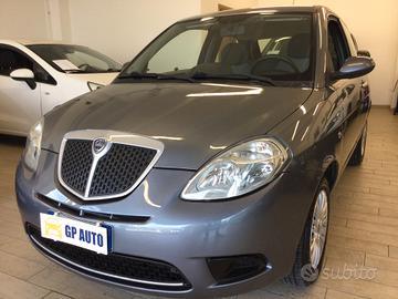 Lancia Ypsilon 1.2 Argento