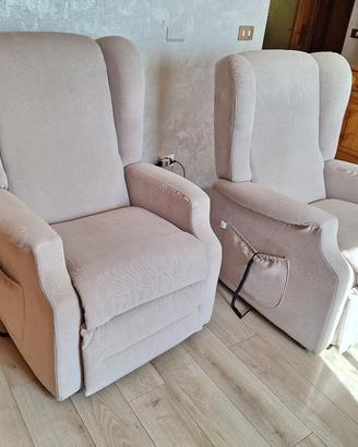 2 poltrone  Vivere 2 motori