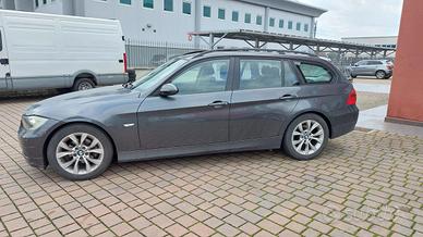 BMW 318 d cat Touring Attiva 163 Cv Buono Stato