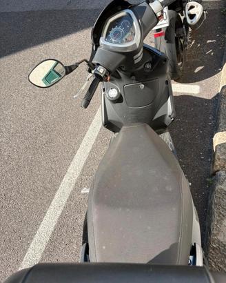  scooter kymco agility 16+ 200i  2014
