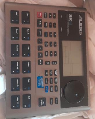 batteria professionale Alesis sr-18