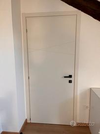 Porta a battente in legno NUOVA