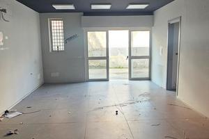 Locale commerciale Seminterrato