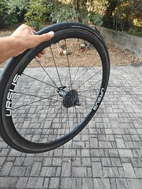 Ruote ursus in carbonio tc37 team bardiani