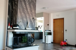 Ampio attico vista mare