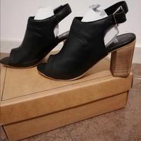 Tronchetti open toe 39