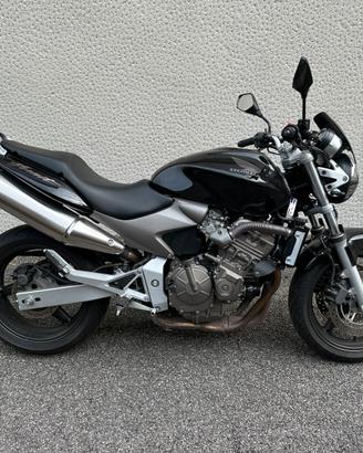 HONDA HORNET 600(CB600F)-tenuta benissimo-44.000km