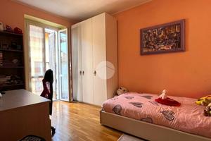 VILLA A SCHIERA A CANDELO