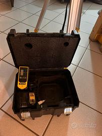 laser DeWalt 
