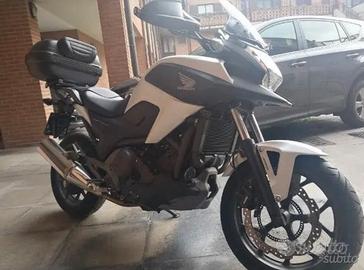 HONDA NC750X DCT ABS