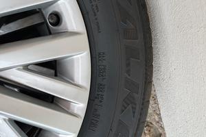 cerchi 16 completi di pneumatici 