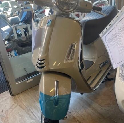 VESPA PIAGGIO GTS 310