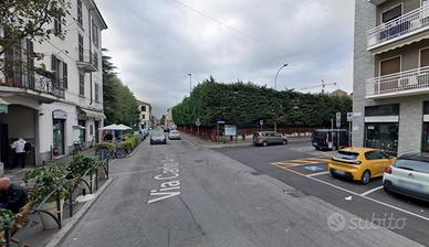 Stanza singola a Monza con terrazzo bagno prvt