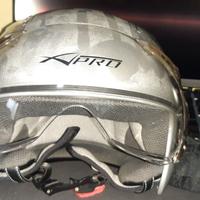 Casco e guanti x scooter-moto