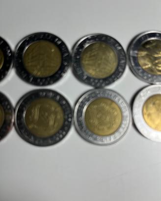 Lotto 8 monete commemorative 500 lire