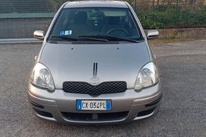 TOYOTA YARIS 1000 BENZINA 2005