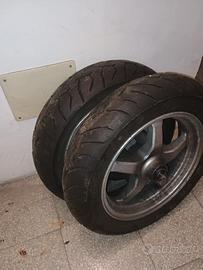 gomme e cerchi per Burgman 400