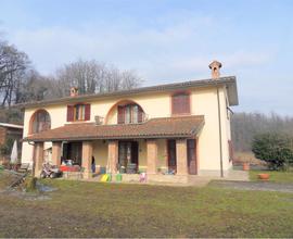 Villa a Serravalle Scrivia