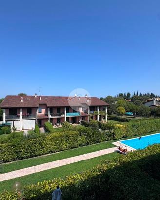 2 LOCALI A PESCHIERA DEL GARDA