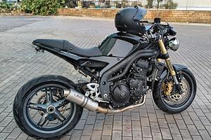 Triumph Speed triple 1050
