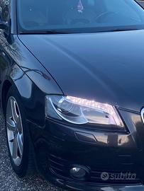 faro anteriore destro (lato passeggero)