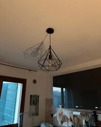 Lampadario industrial Leroy Merlin con lampada