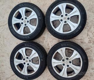 Pneumatici Michelin invernali  205/55 R 17 95 V 